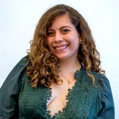 StefanieSantos-2025-02